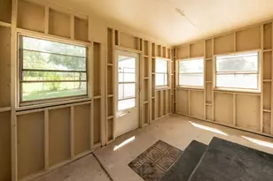 2261 Robinson Dr, Beloit, WI 53511 - Photo 31
