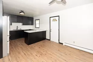 2261 Robinson Dr, Beloit, WI 53511 - Photo 7