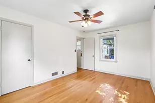 825 Illinois St, Racine, WI 53405 - Photo 15