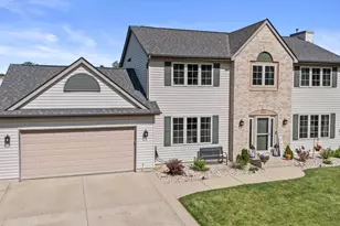 602 Woodland Cir, Racine, WI 53185 - Photo 3