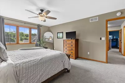 602  Woodland Cir, Racine, WI 53185 - Photo 23