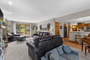 602 Woodland Cir, Racine, WI 53185 - Photo 13