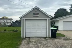 514 Wilcox St, Waupun, WI 53963 - Photo 3