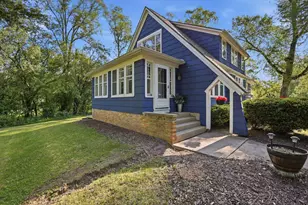 10064 N Cedarburg Rd, Mequon, WI 53092 - Photo 1