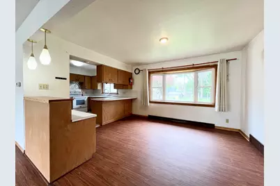 3205 N 10th St, Sheboygan, WI 53083 - Photo 9