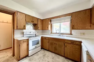 3205 N 10th St, Sheboygan, WI 53083 - Photo 13