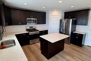 1933 Cheshire Dr, Racine, WI 53182 - Photo 11
