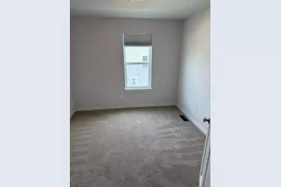 1933  Cheshire Dr, Racine, WI 53182 - Photo 15