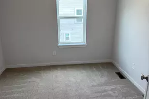 1933 Cheshire Dr, Racine, WI 53182 - Photo 15