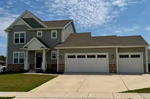 1933 Cheshire Dr, Racine, WI 53182 - Photo 1