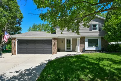 14390 W Wilbur Dr, New Berlin, WI 53151 - Photo 1