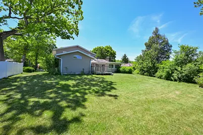 14390 W Wilbur Dr, New Berlin, WI 53151 - Photo 29
