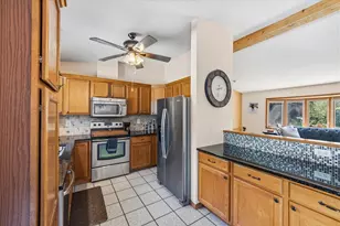 924 N Grant St, Port Washington, WI 53074 - Photo 7