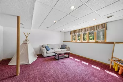 924 N Grant St, Port Washington, WI 53074 - Photo 15