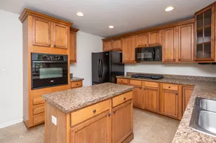 501 Manning Way, Lake Geneva, WI 53147 - Photo 7