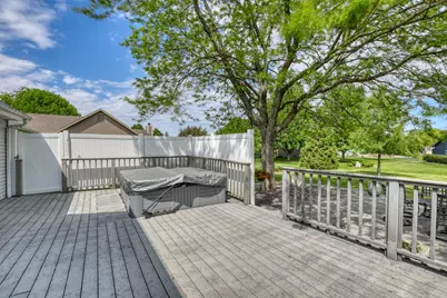 W146N6234  Wigwam Ct, Menomonee Falls, WI 53051 - Photo 51