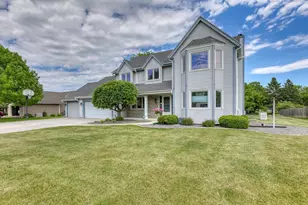 W146N6234 Wigwam Dr, Menomonee Falls, WI 53051 - Photo 43
