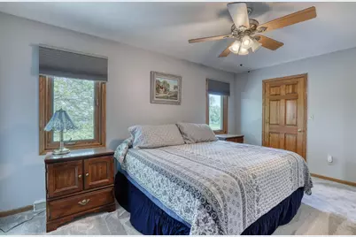 W146N6234  Wigwam Ct, Menomonee Falls, WI 53051 - Photo 29