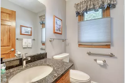 W146N6234  Wigwam Ct, Menomonee Falls, WI 53051 - Photo 21
