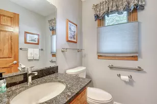 W146N6234 Wigwam Dr, Menomonee Falls, WI 53051 - Photo 21