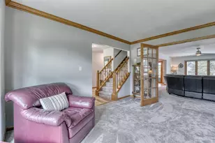 W146N6234 Wigwam Dr, Menomonee Falls, WI 53051 - Photo 15