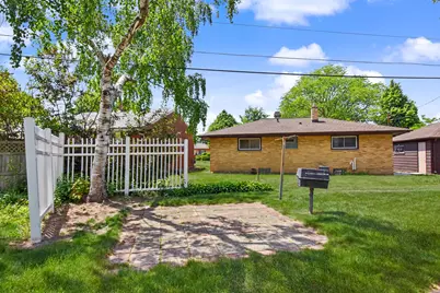 6533 W Medford Ave, Milwaukee, WI 53218 - Photo 31