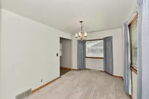 6533 W Medford Ave, Milwaukee, WI 53218 - Photo 9