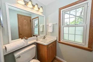 13780 W Graham St, New Berlin, WI 53151 - Photo 41