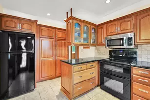 3110 N Menomonee River Pkwy, Milwaukee, WI 53222 - Photo 15
