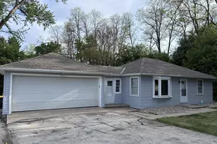 2407 Summit Ave, Waukesha, WI 53188 - Photo 3
