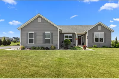 463  Chasefield Dr, Williams Bay, WI 53191 - Photo 5