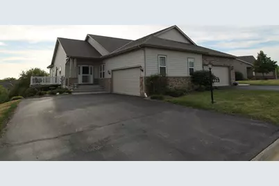 282  Settlement Dr, Racine, WI 53105 - Photo 1