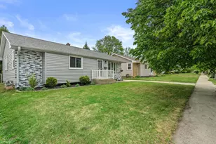 1128 S 98th St, West Allis, WI 53214 - Photo 29