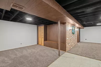 1128 S 98th St, West Allis, WI 53214 - Photo 23