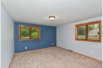 3444 N Mayfair Rd, Wauwatosa, WI 53222 - Photo 15