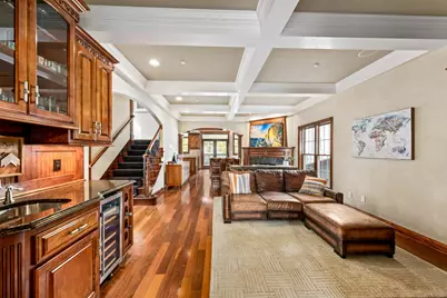 2425 S Superior St, Milwaukee, WI 53207 - Photo 9