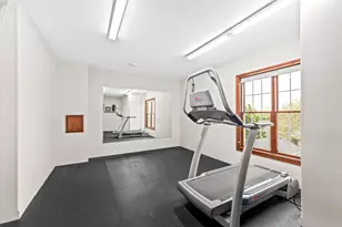 2425 S Superior St, Milwaukee, WI 53207 - Photo 53