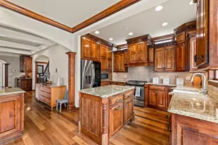 2425 S Superior St, Milwaukee, WI 53207 - Photo 23