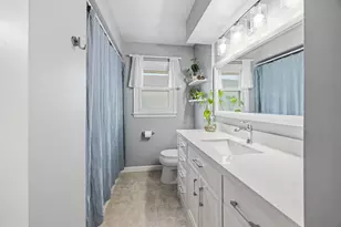 2432 S 109th St, West Allis, WI 53227 - Photo 5