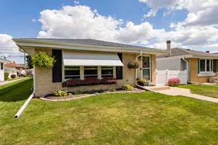 2432 S 109th St, West Allis, WI 53227 - Photo 41