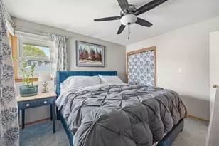 2432 S 109th St, West Allis, WI 53227 - Photo 17