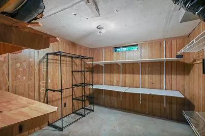 1109 S 36th St, Manitowoc, WI 54220 - Photo 35