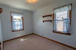 9435 W Lisbon Ave, Milwaukee, WI 53222 - Photo 15