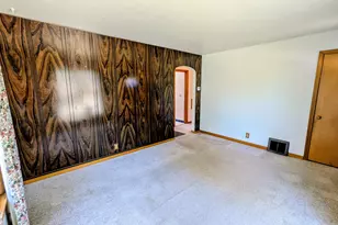 9435 W Lisbon Ave, Milwaukee, WI 53222 - Photo 13
