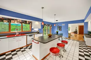 13320 W North Ln, New Berlin, WI 53151 - Photo 7