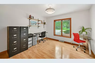 13320 W North Ln, New Berlin, WI 53151 - Photo 15