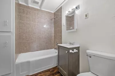 1613  Taylor Ave, Racine, WI 53403 - Photo 3
