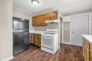 1613 Taylor Ave, Racine, WI 53403 - Photo 11