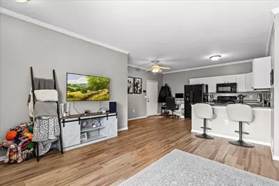 6924 S Rolling Meadows Ct, Oak Creek, WI 53154 - Photo 3