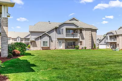 6924 S Rolling Meadows Ct, Oak Creek, WI 53154 - Photo 1
